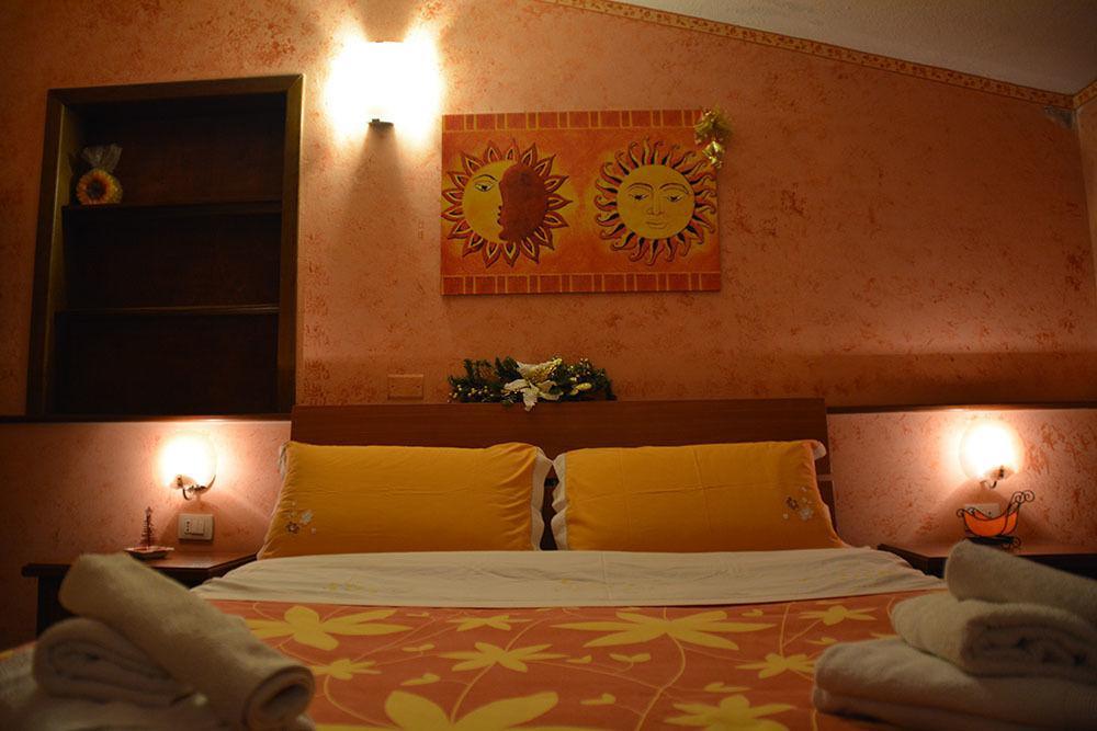B&B Fantar House Карбония Экстерьер фото
